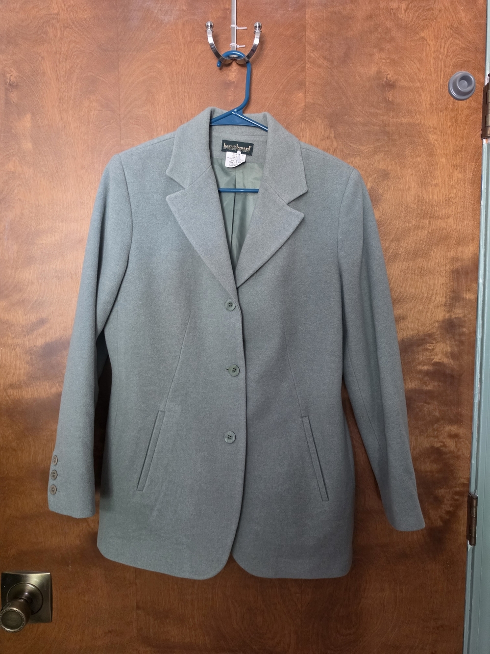Harve Benard Light Sage Green Single-Breasted Blazer